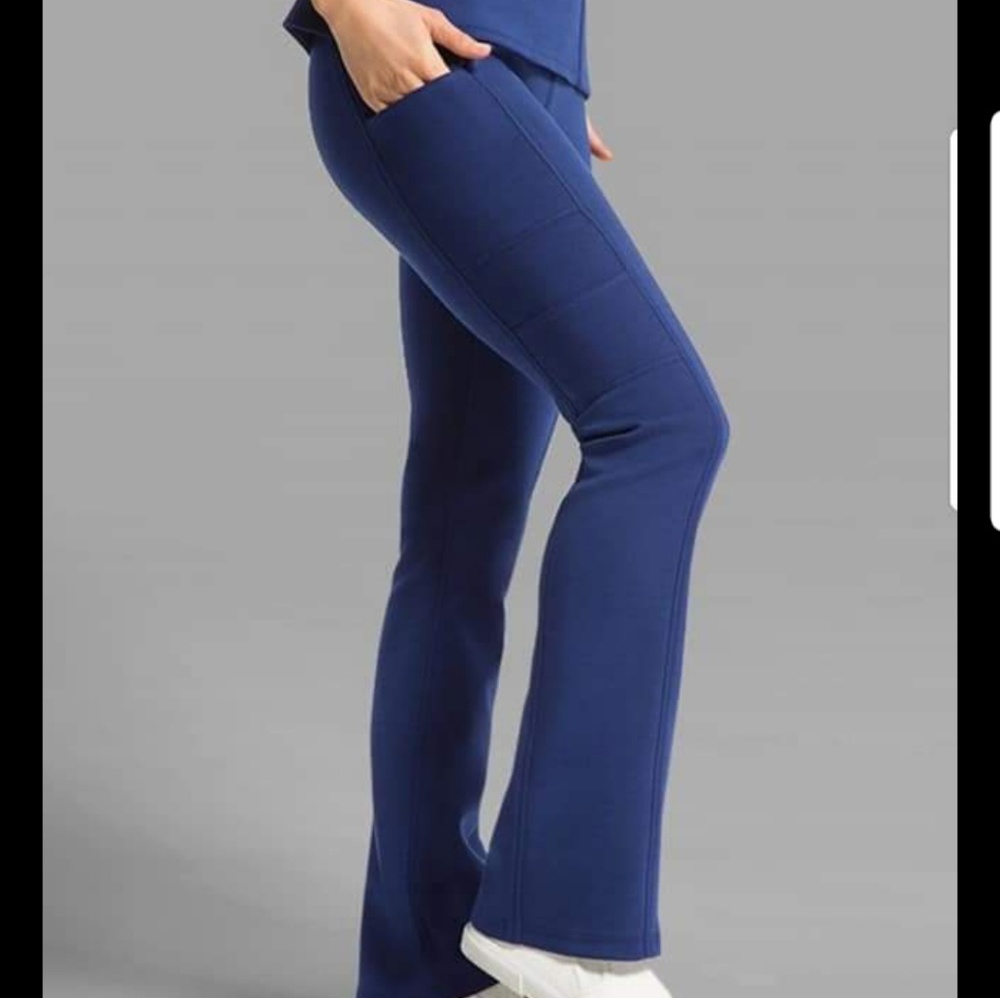 Jaanuu scrub pants